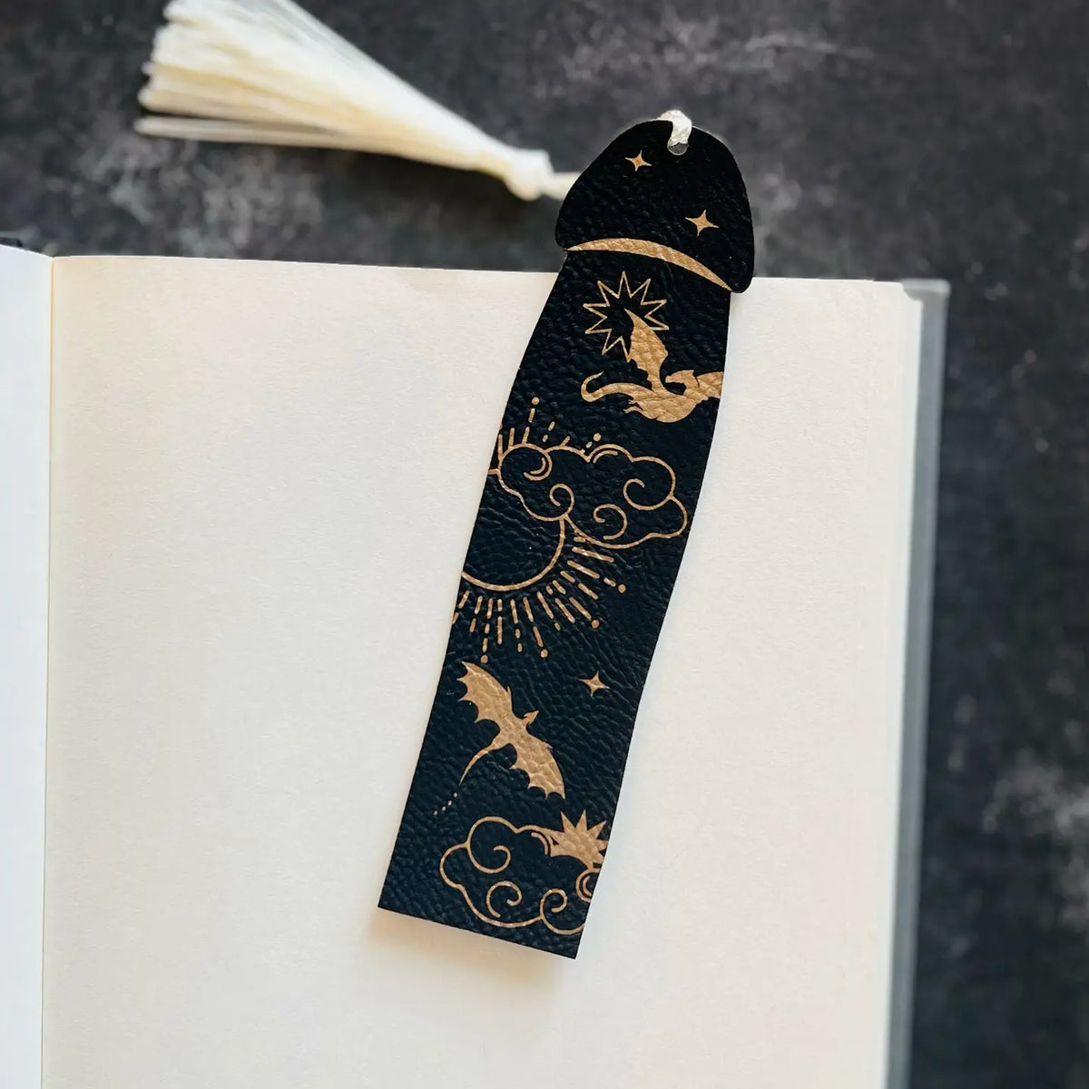 Onyx Cockmark Bookmark