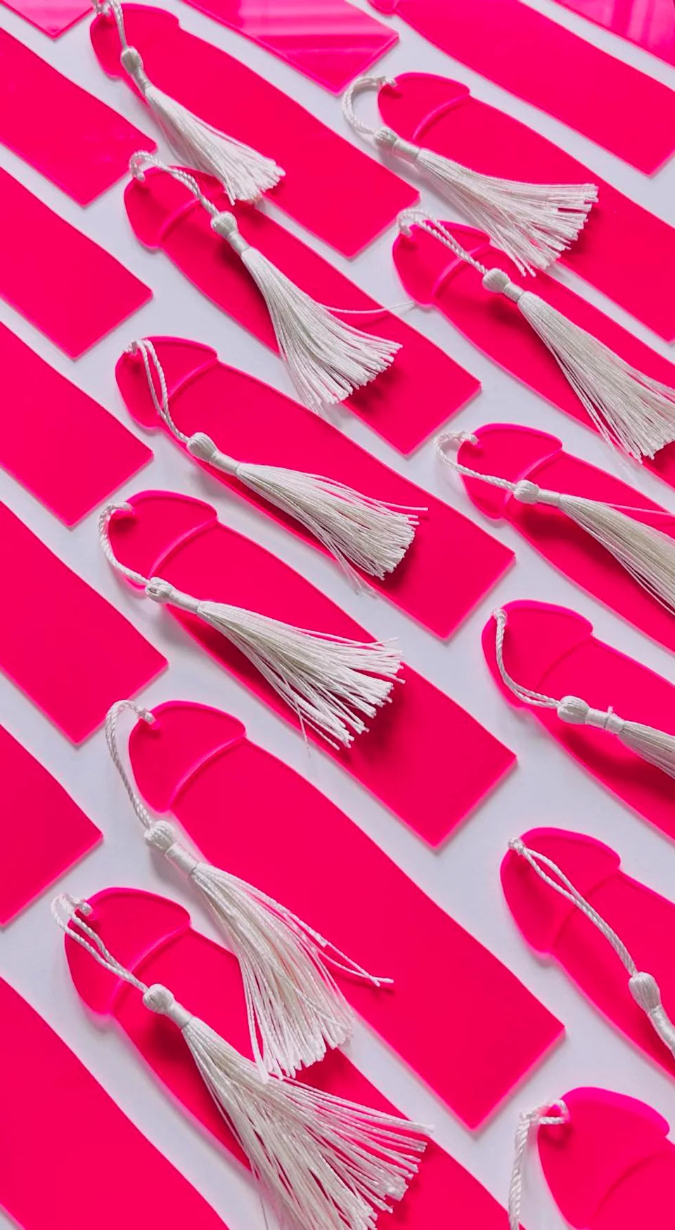 Pink Cockmark